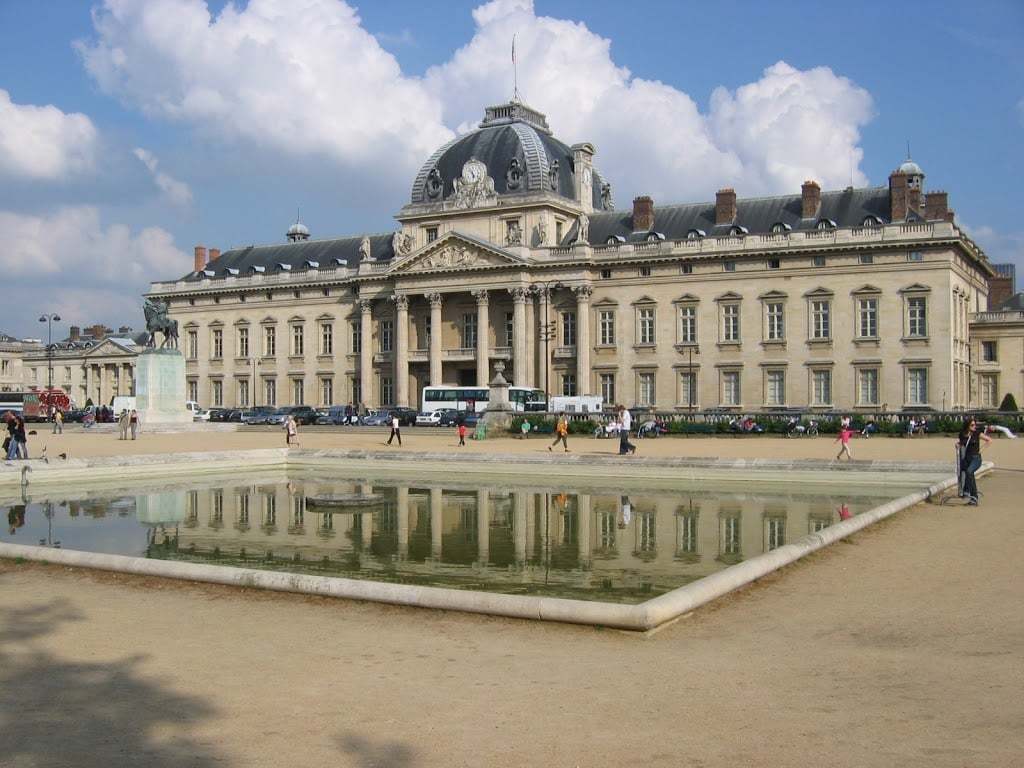 Une semaine à l&rsquo;École Militaire