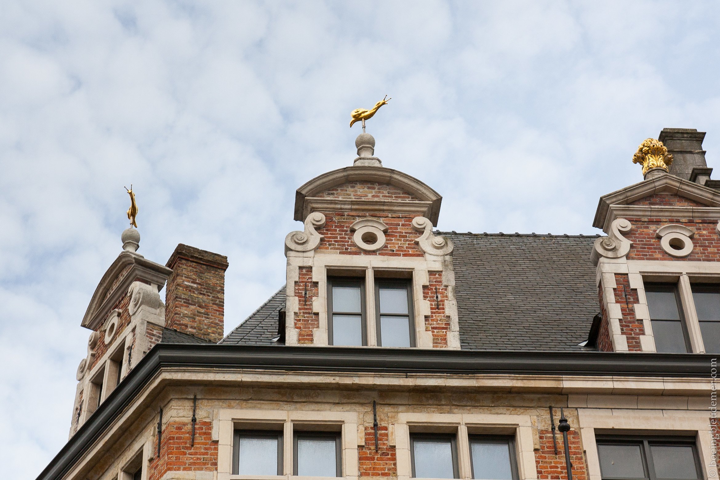Décoration des toits de Bruges