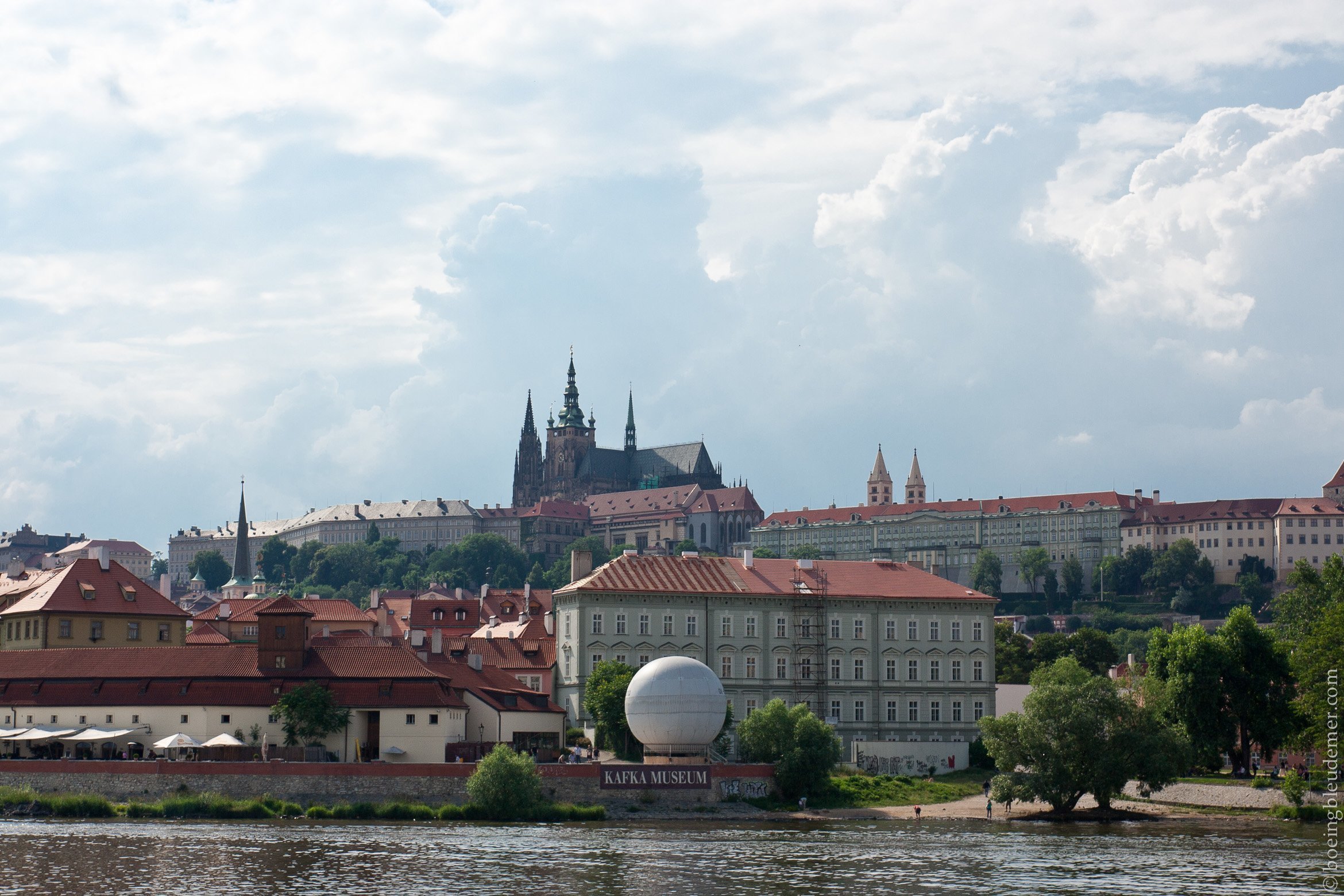 Le Château de Prague, Pražský hrad