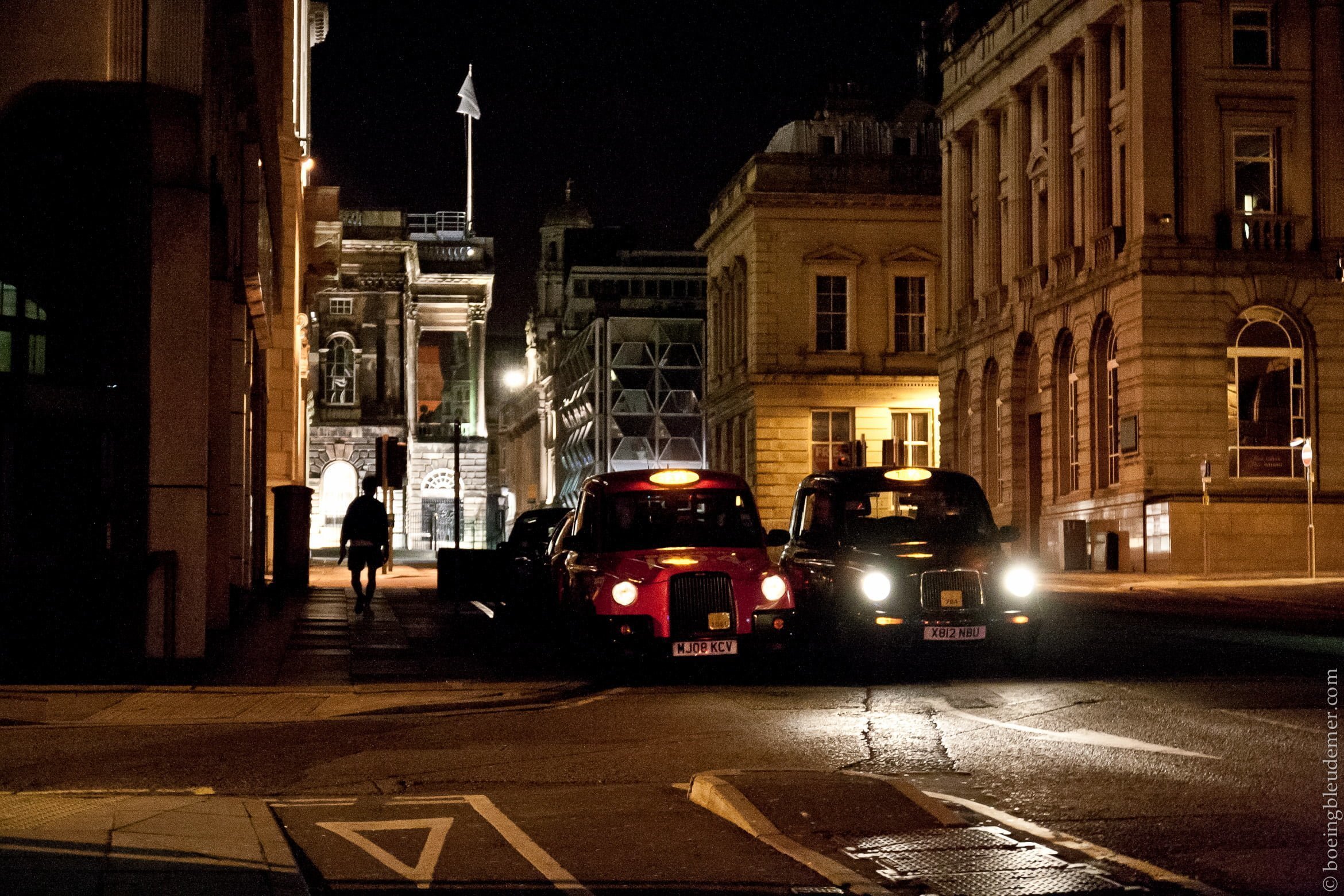 Liverpool by night-4250