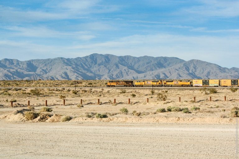 Mémoire All-American Canal - train dans le désert
