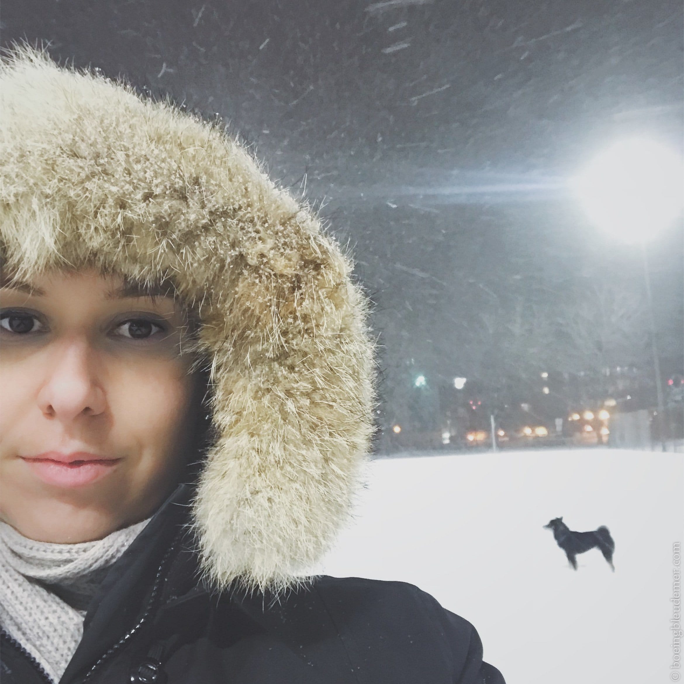 Akira et Cynthia dans une tempête de neige